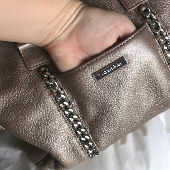 Calvin Klein Bag - Picture 4 of 8